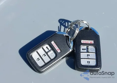 2016 Honda Civic Touring from USA, damaged, VIN 19XFC1F96GE203232